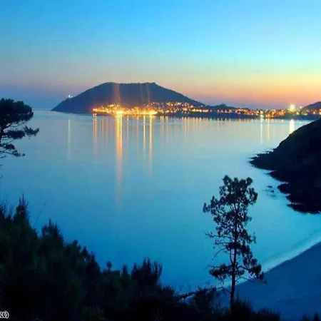 公寓 Paseo Del Puerto 2 *